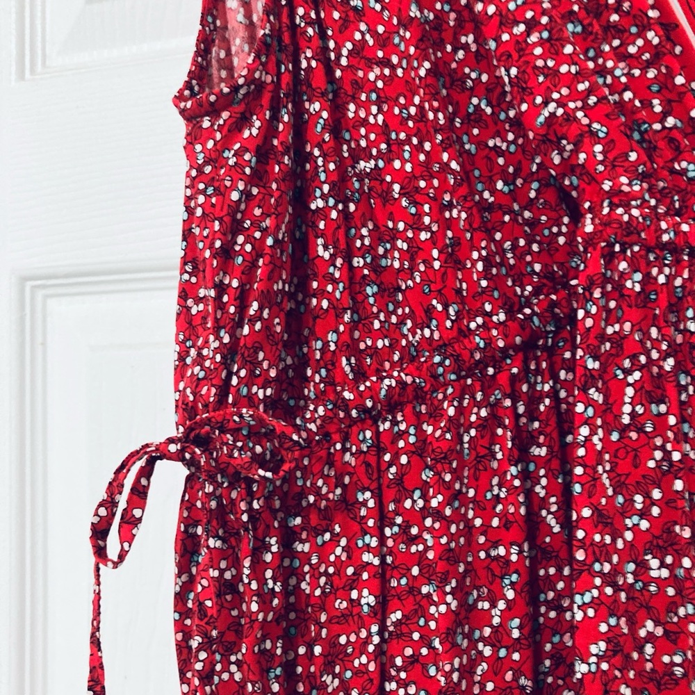 Red and White Patterned maxi dress - Picture 3 of 13